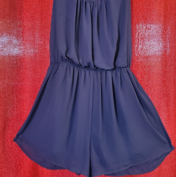 Romper - Picture 2 of 3